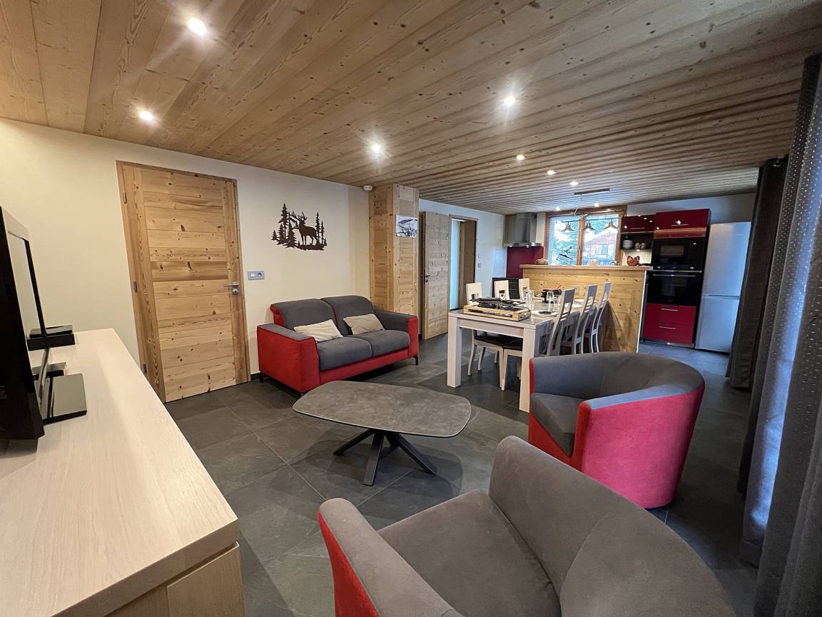 80 M² Ferienwohnung ∙ 3 Schlafzimmer ∙ 6 Gäste - La Clusaz