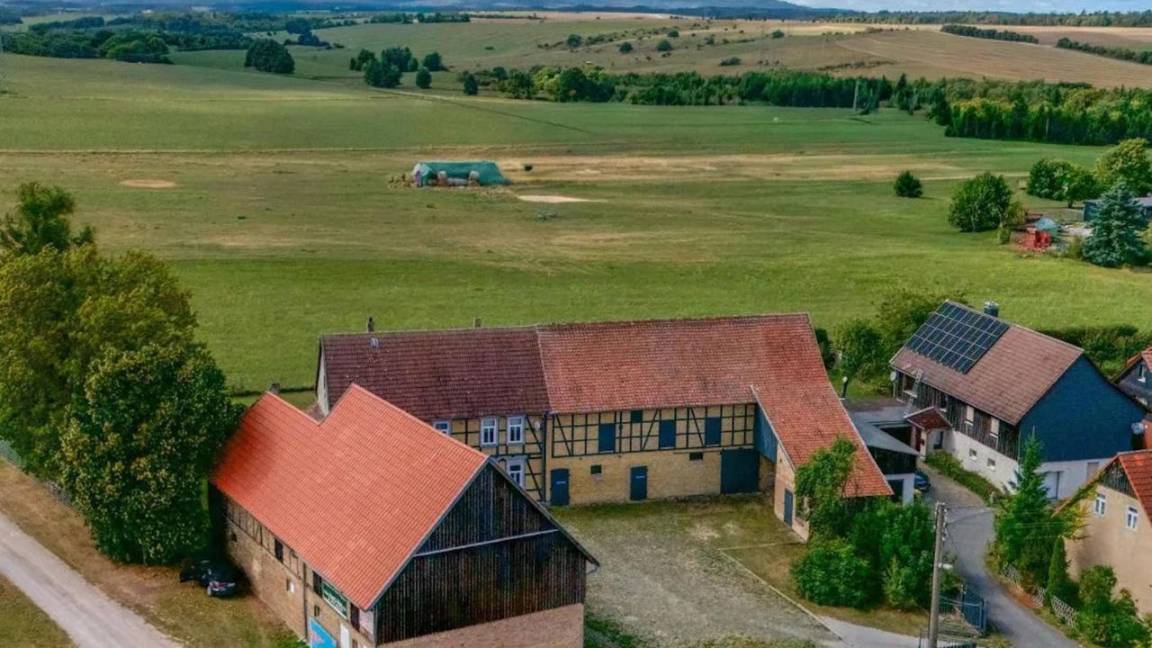 180 M² Huis ∙ 5 Slaapkamers ∙ 14 Gasten - Thale
