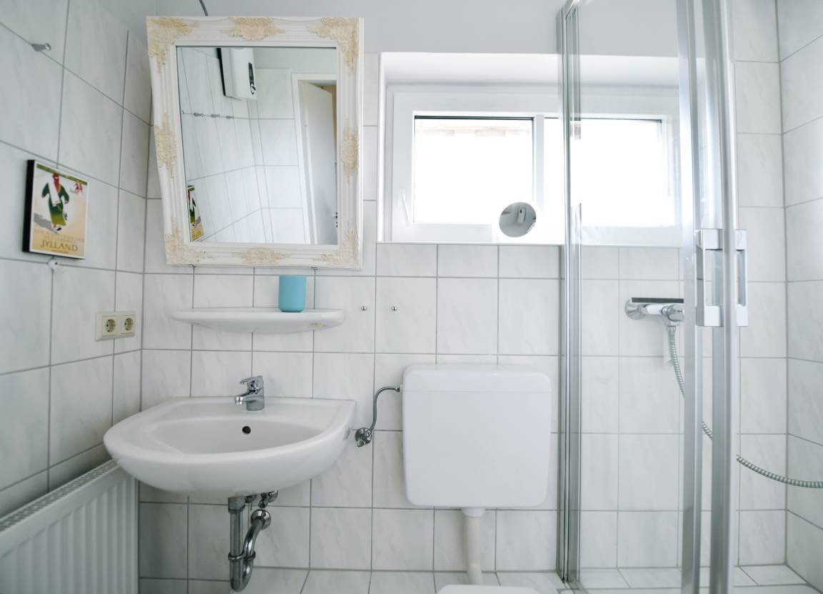 60 m² Ferienwohnung ∙ 2 Schlafzimmer ∙ 4 Gäste – Bild 7