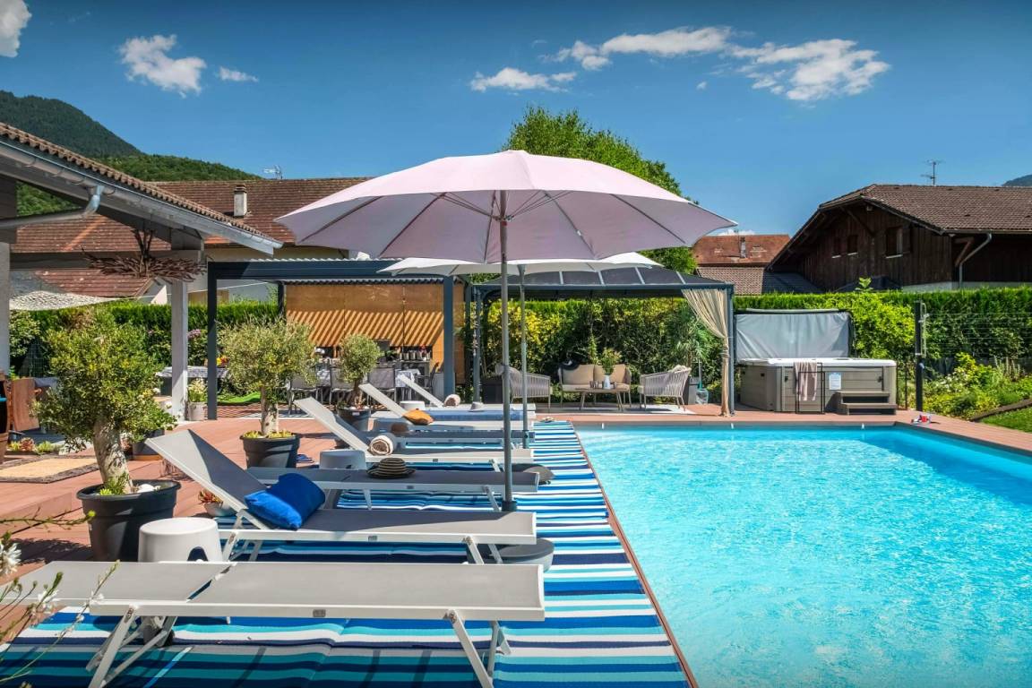 140 M² Villa ∙ 4 Chambres ∙ 8 Personnes - Saint-Jorioz
