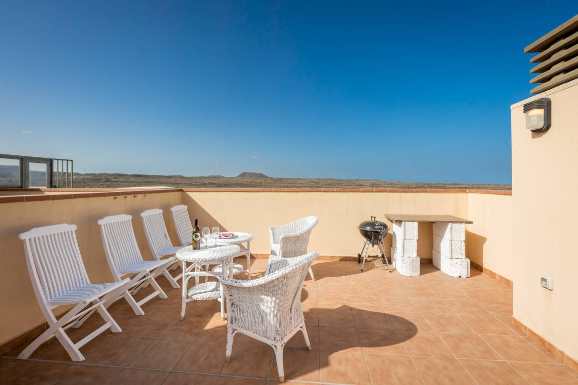 81 M² Ferienwohnung ∙ 3 Schlafzimmer ∙ 6 Gäste - Corralejo