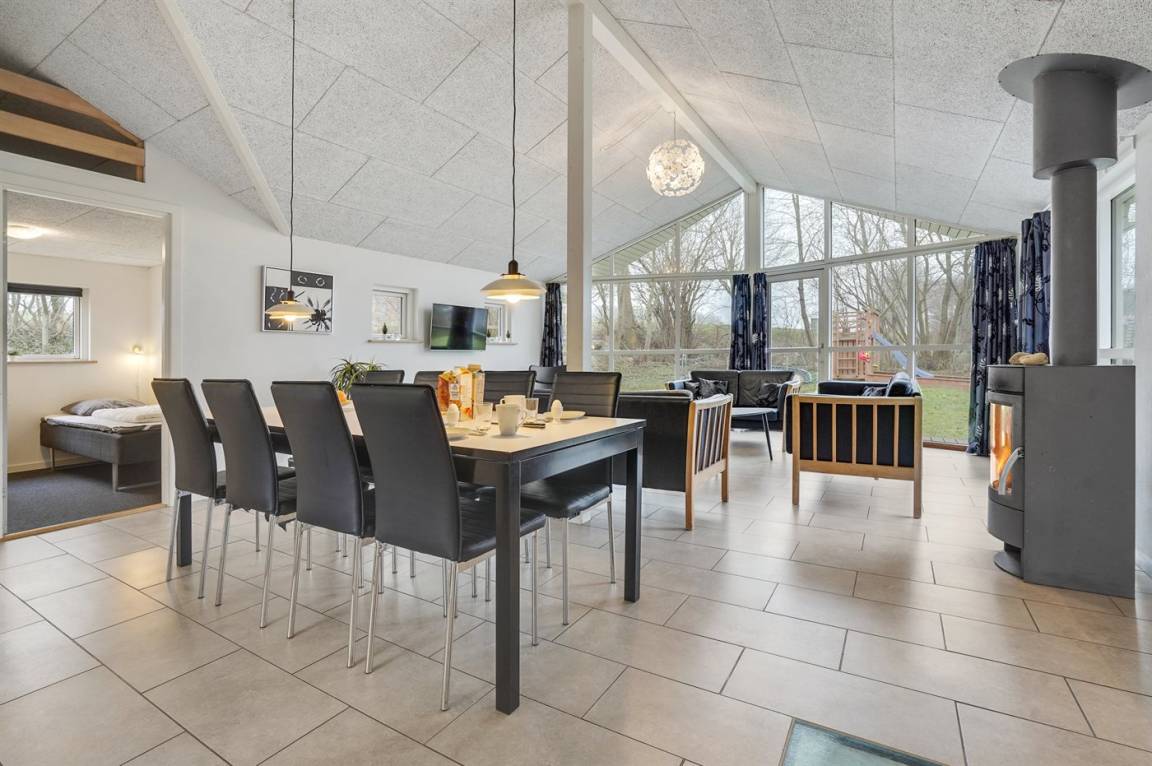 192 m² Ferienhaus ∙ 5 Schlafzimmer ∙ 12 Gäste – Bild 9