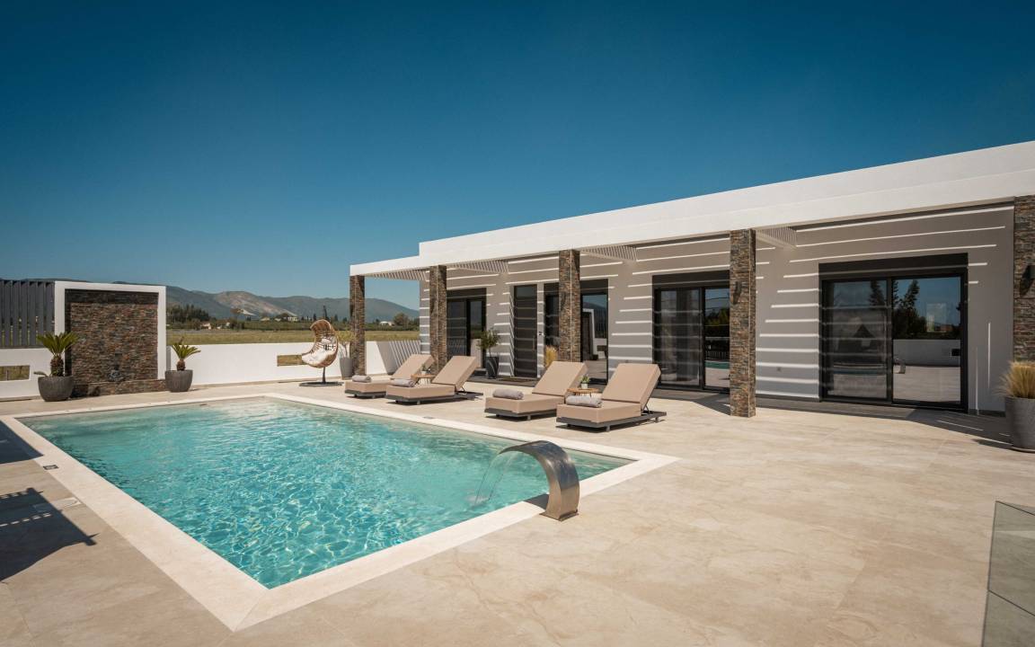 130 M² Apartment ∙ 3 Bedrooms ∙ 6 Guests - Kalamaki