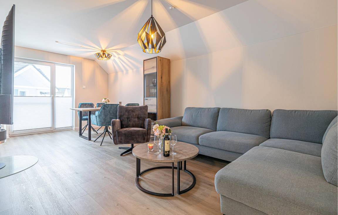 65 M² Ferienwohnung ∙ 2 Schlafzimmer ∙ 4 Gäste - Ostsee