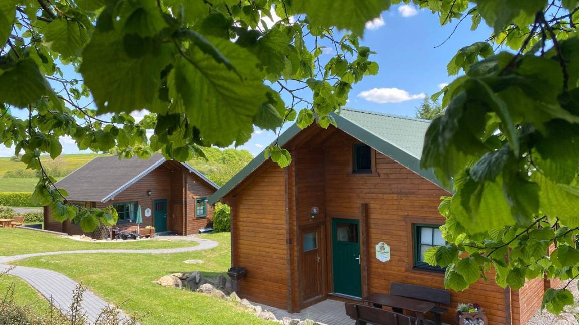 85 M² Ferienhaus ∙ 2 Schlafzimmer ∙ 4 Gäste - Nettersheim