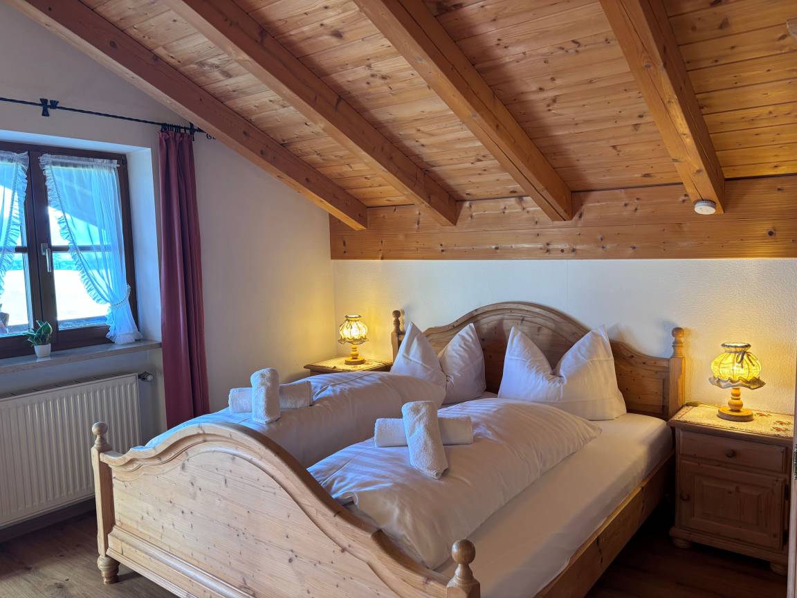 60 M² Ferienwohnung ∙ 2 Gäste - Inzell