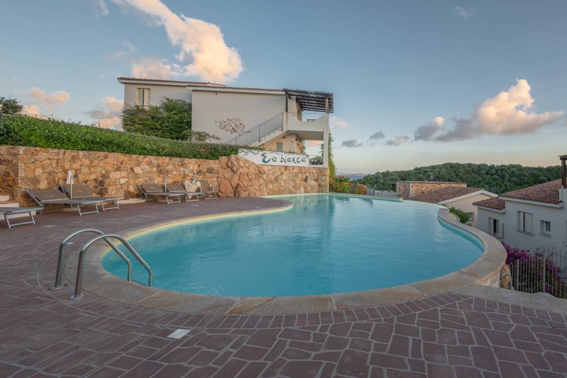 60 M² Appartamento Vacanza ∙ 3 Camere Da Letto ∙ 7 Ospiti - Arzachena