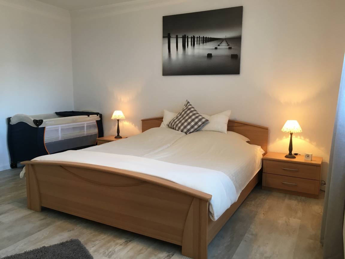100 m² Ferienwohnung ∙ 3 Schlafzimmer ∙ 6 Gäste – Bild 6