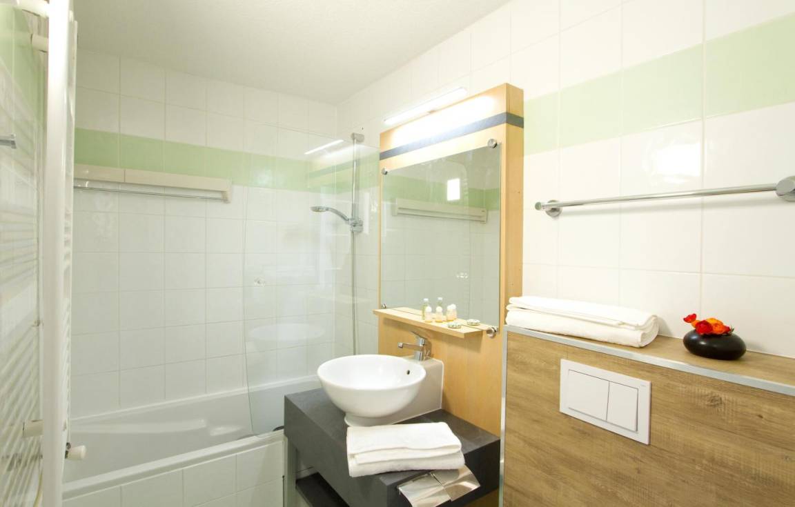 60 m² Ferienwohnung ∙ 1 Schlafzimmer ∙ 7 Gäste – Bild 9