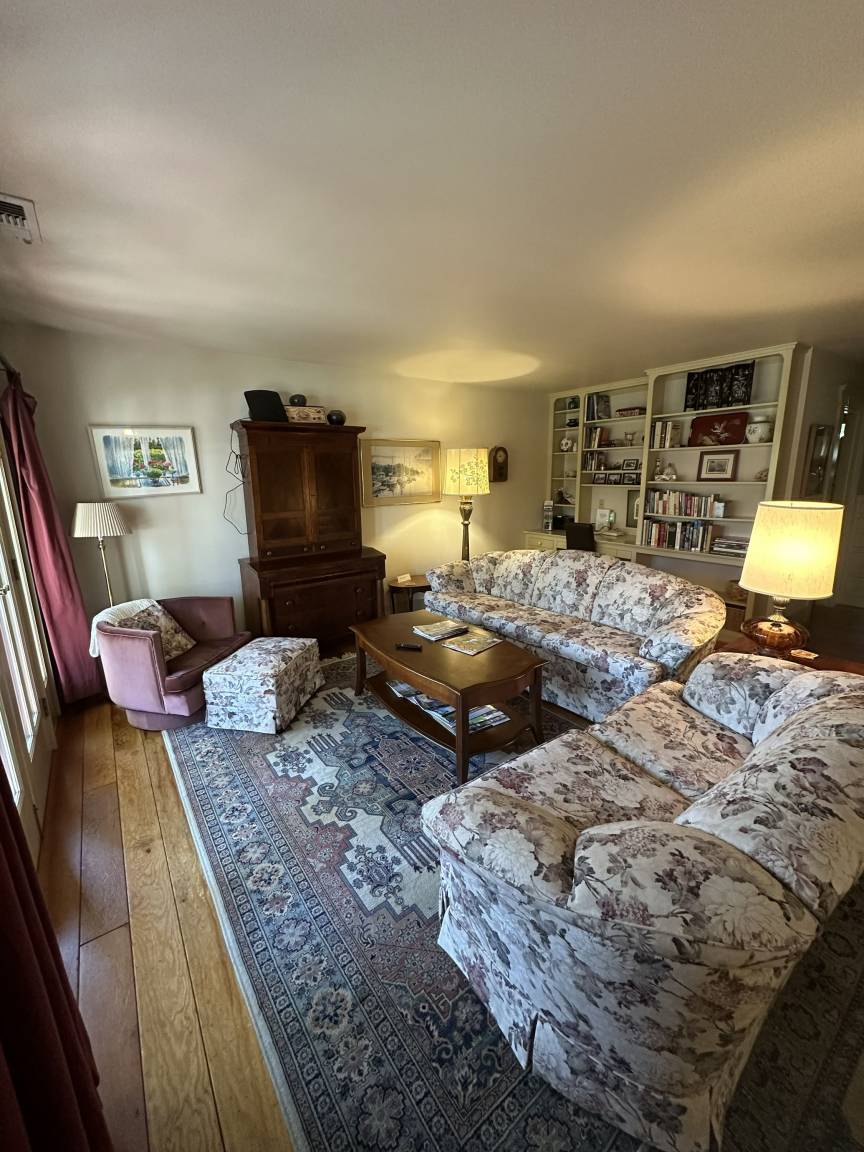 111 M² Apartment ∙ 2 Bedrooms ∙ 4 Guests - Jacksonville, OR