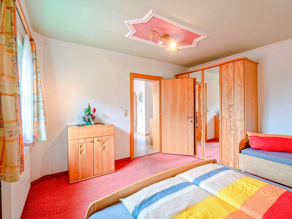 51 m² Ferienwohnung ∙ 2 Schlafzimmer ∙ 5 Gäste – Bild 7
