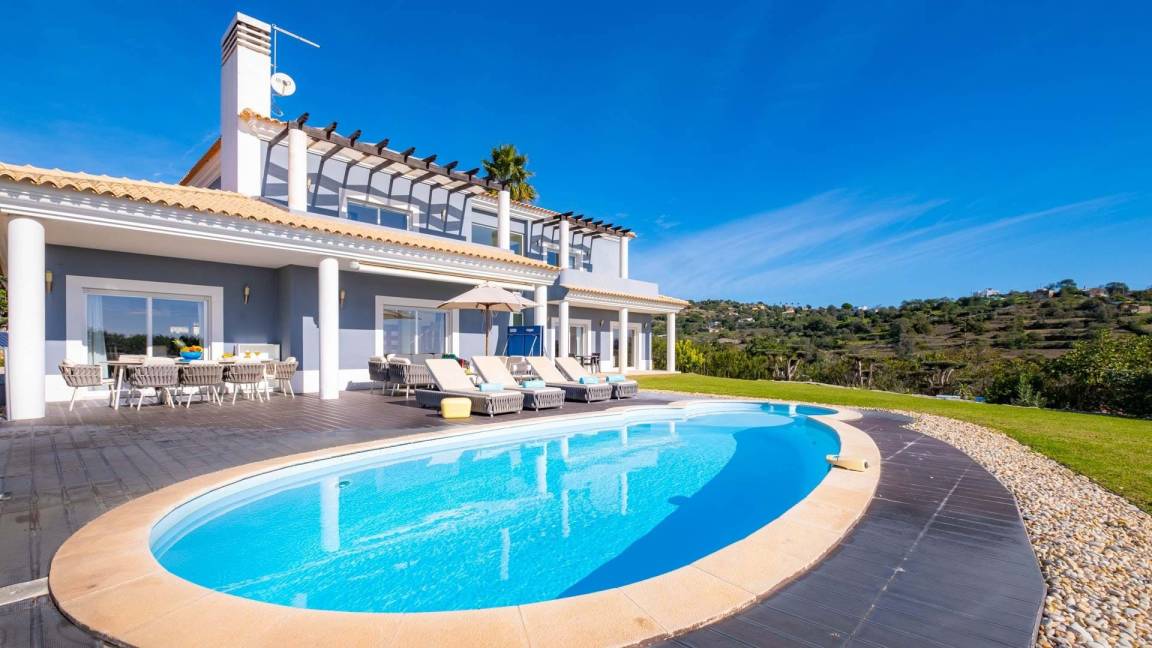 300 M² Villa ∙ 4 Habitaciones ∙ 10 Huéspedes - Algarve
