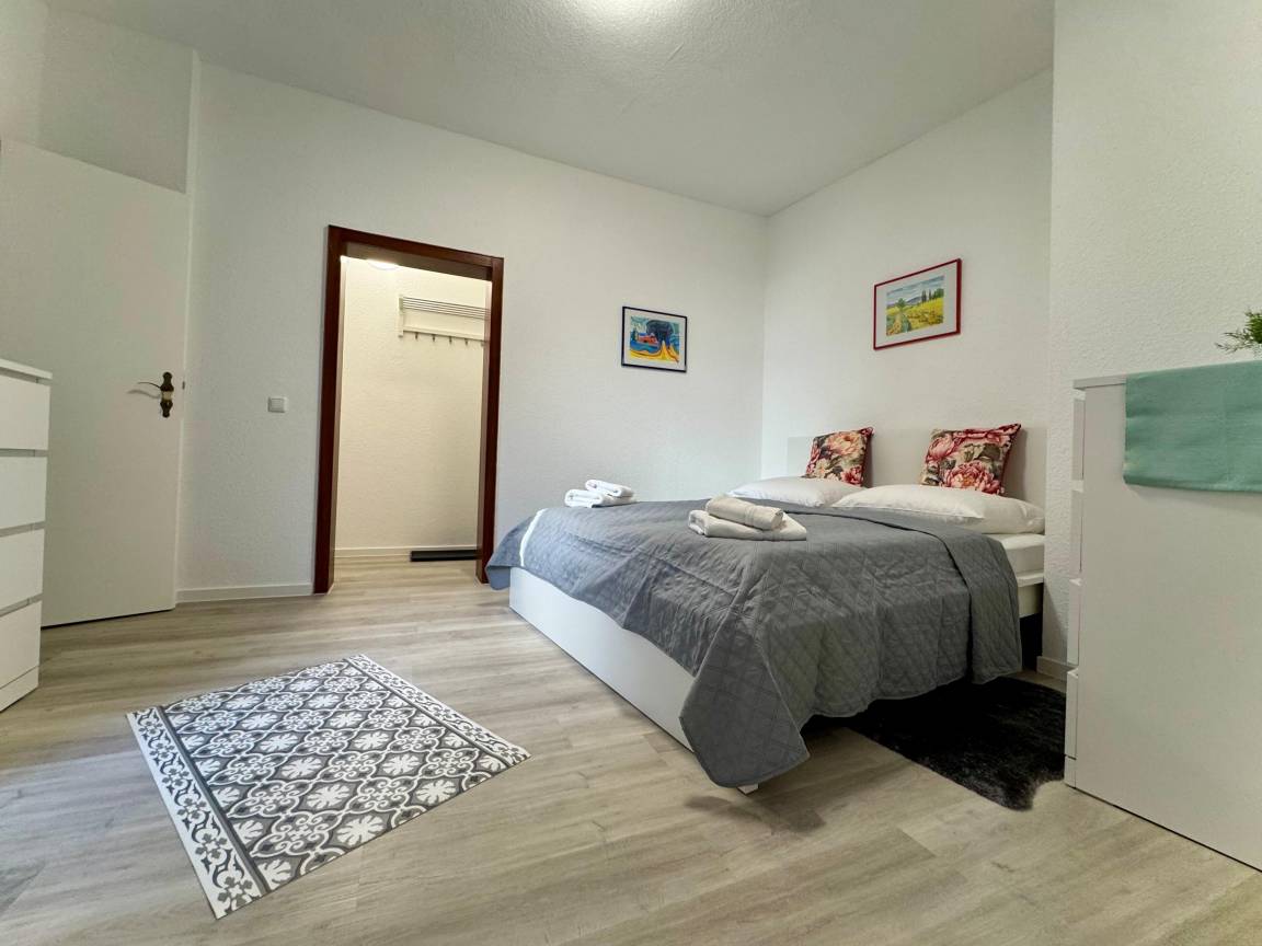 30 M² Ferienwohnung ∙ 1 Schlafzimmer ∙ 3 Gäste - Marburg