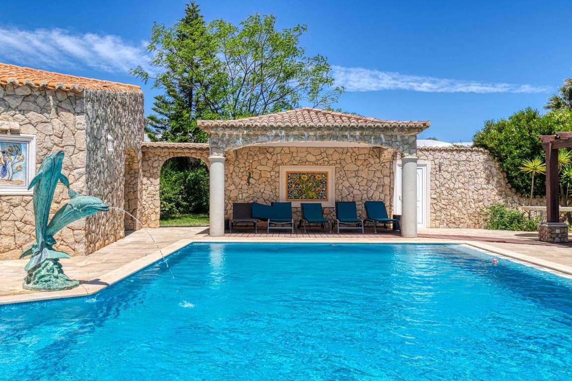 530 M² Villa ∙ 5 Bedrooms ∙ 10 Guests - Portimão