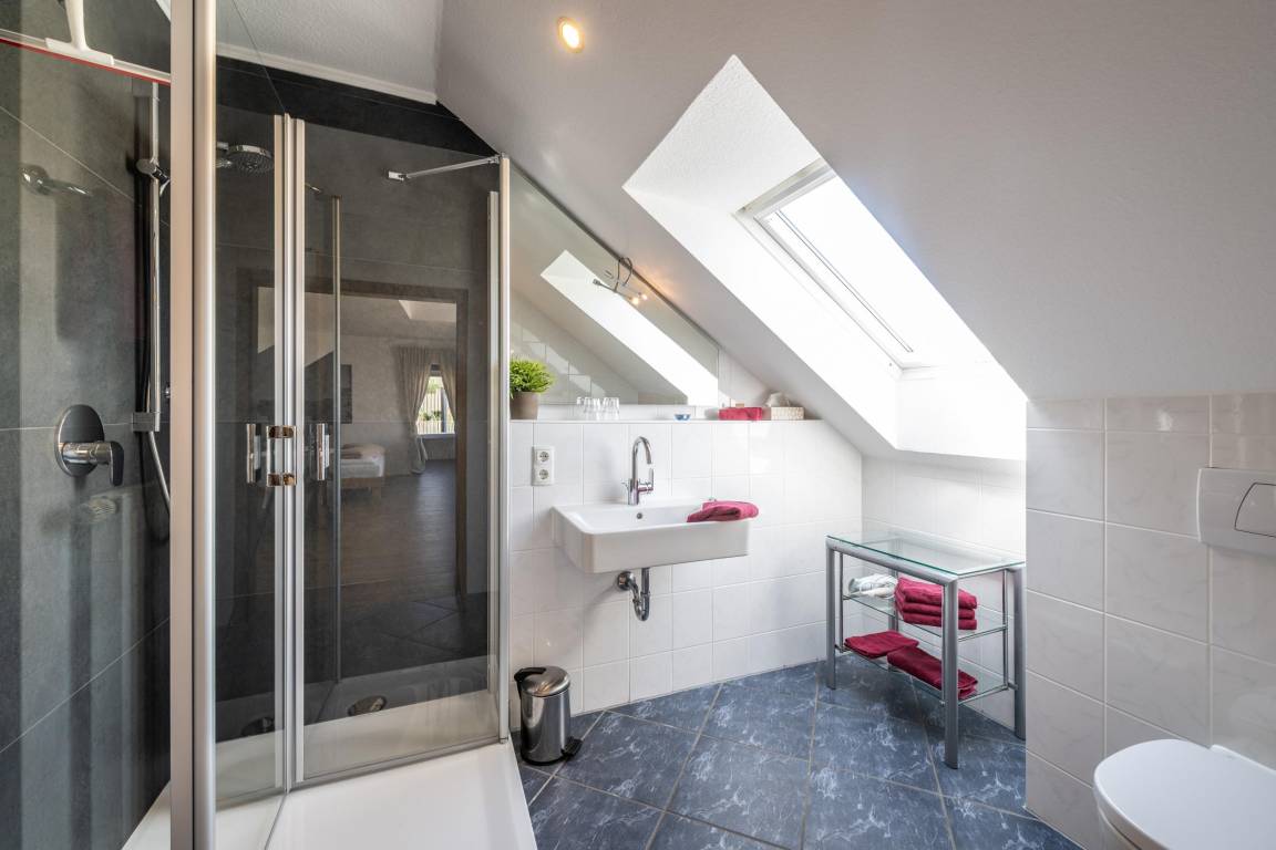 44 M² Ferienwohnung ∙ 1 Schlafzimmer ∙ 2 Gäste - Dernau