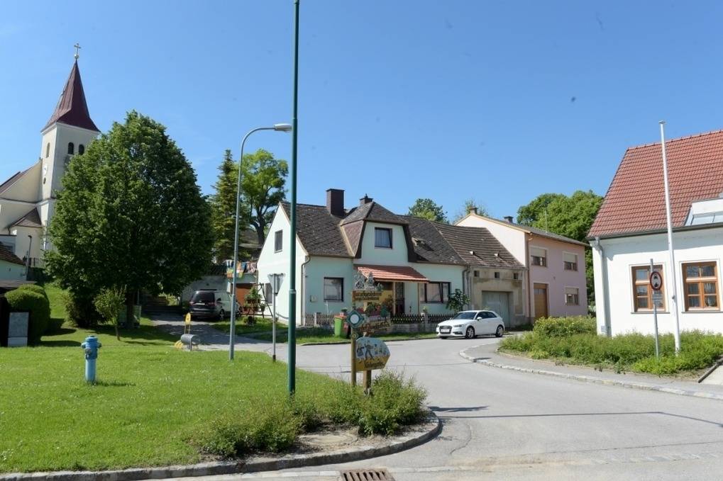 83 m² Ferienwohnung ∙ 1 Schlafzimmer ∙ 4 Gäste – Bild 1