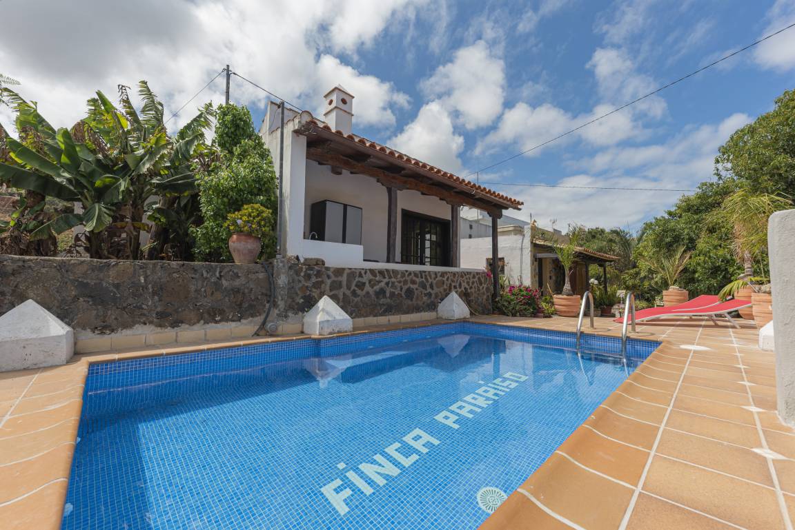 205 M² Villa ∙ 4 Bedrooms ∙ 8 Guests - Tenerife