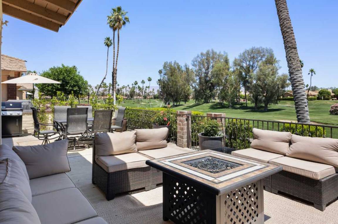 Apartment ∙ 3 Bedrooms ∙ 6 Guests - Palm Desert, CA