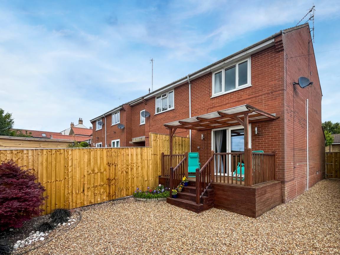Cottage ∙ 2 Bedrooms ∙ 4 Guests - Scarborough