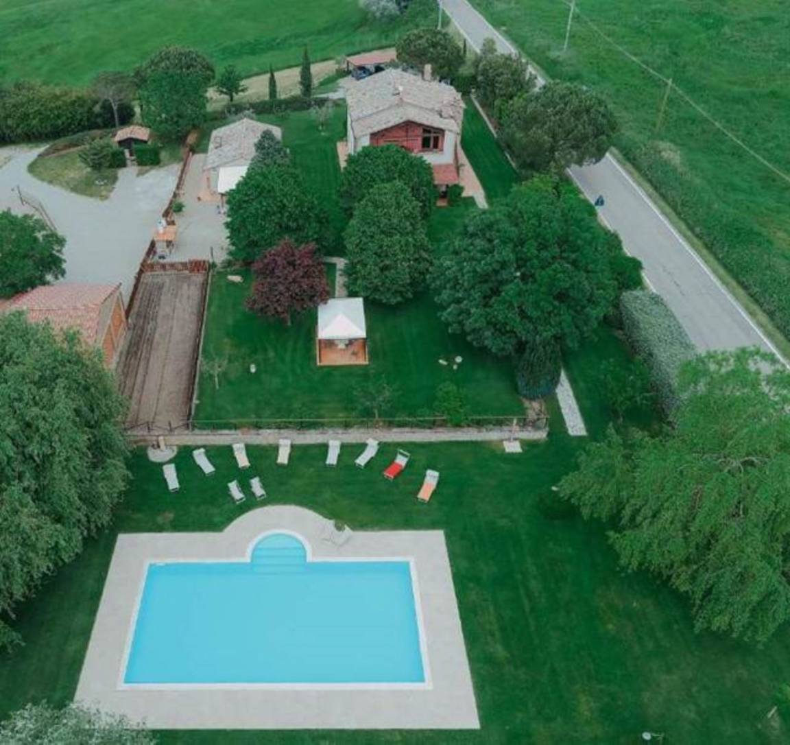 Apartment ∙ 6 Bedrooms ∙ 18 Guests - Lazio