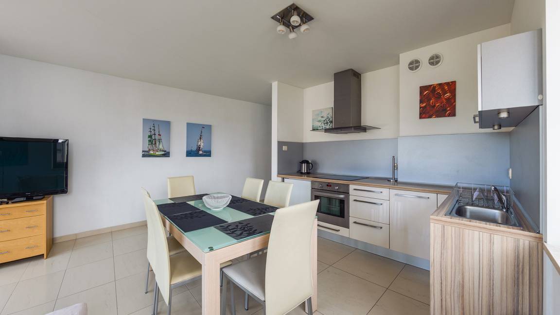 96 m² Ferienwohnung ∙ 2 Schlafzimmer ∙ 6 Gäste – Bild 6