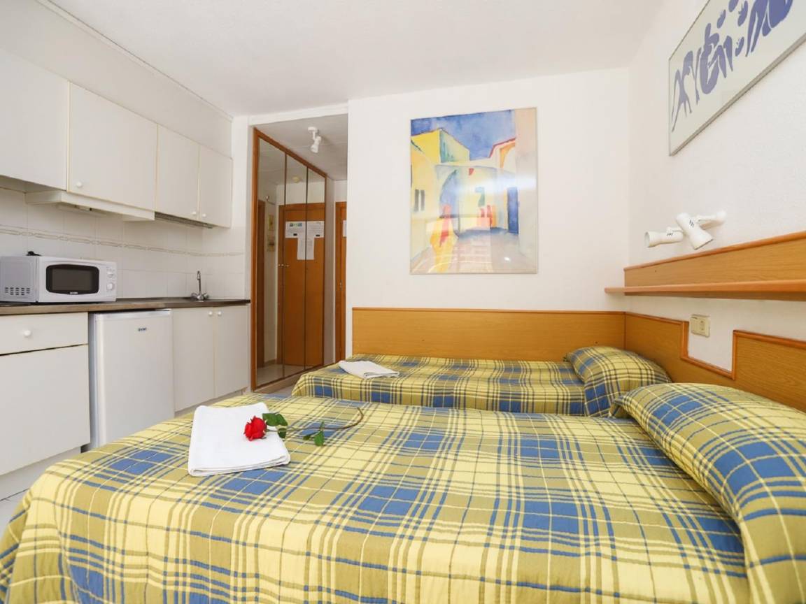 40 M² Estudio ∙ 4 Huéspedes - Salou