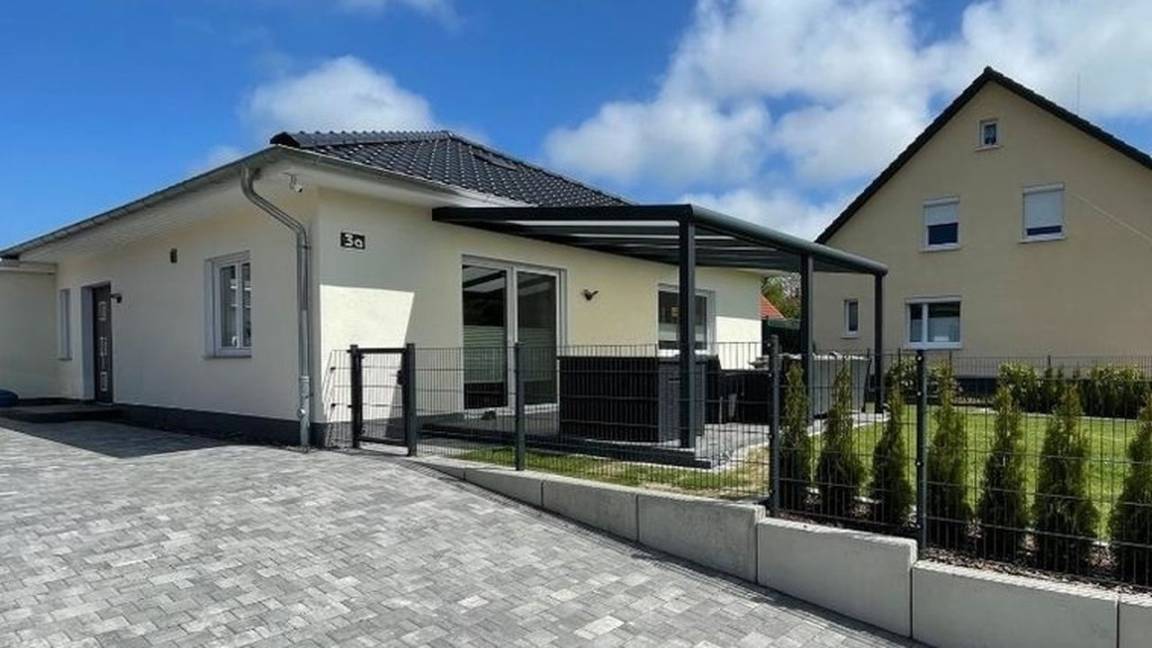 102 M² Ferienhaus ∙ 2 Schlafzimmer ∙ 4 Gäste - Bastorf