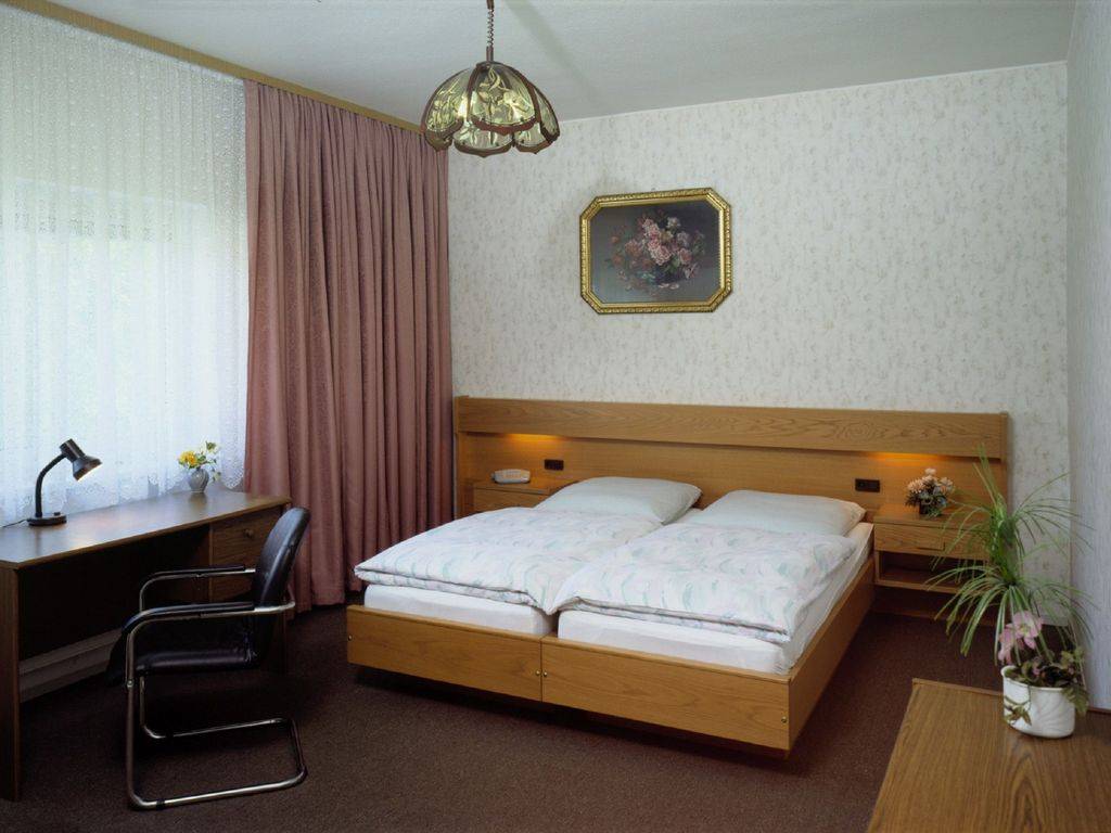 25 M² Hotel ∙ 1 Habitación ∙ 2 Huéspedes - Cottbus