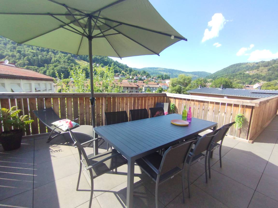 115 M² Appartement ∙ 3 Slaapkamers ∙ 6 Gasten - Ventron