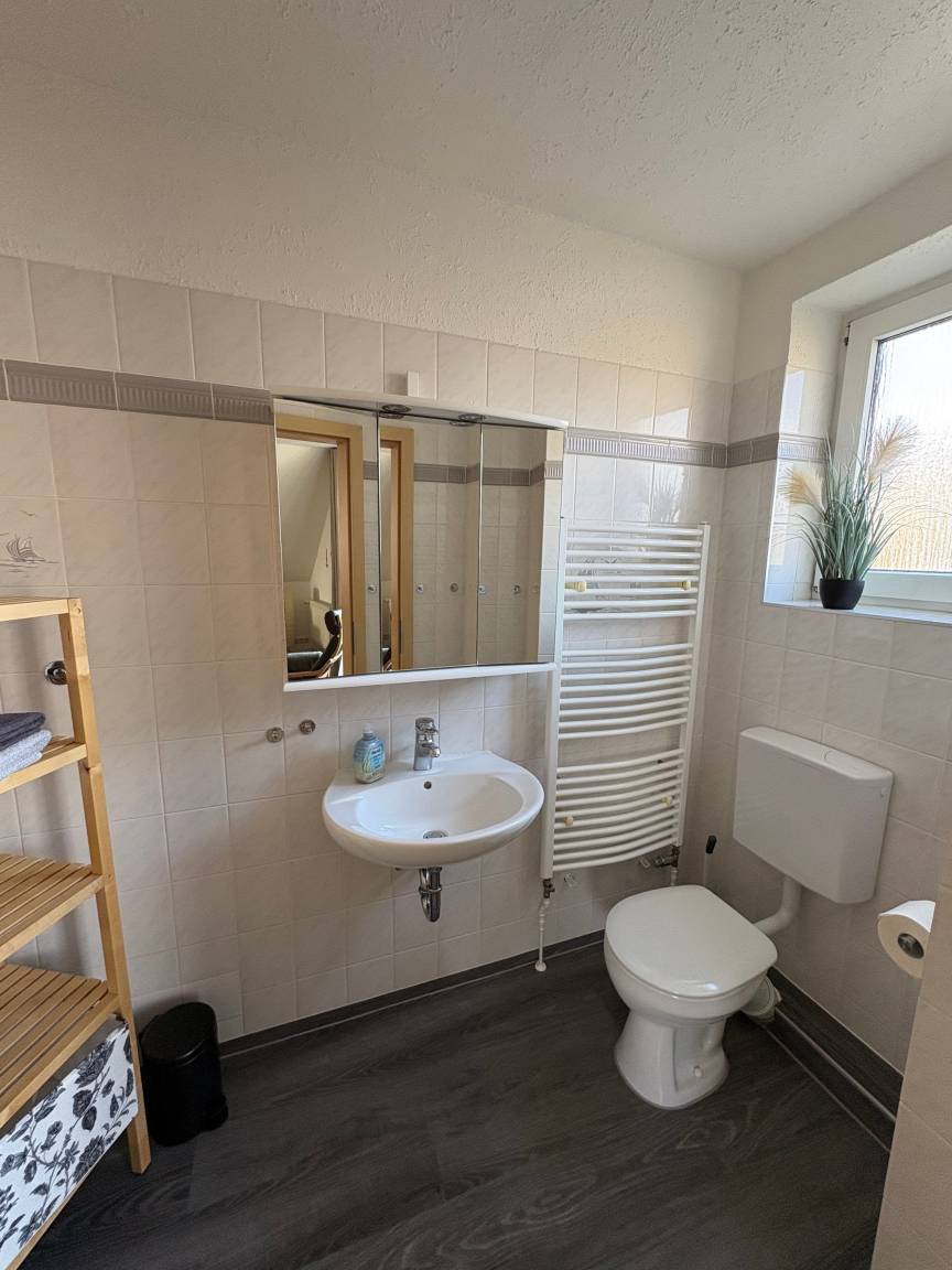 56 m² Ferienwohnung ∙ 1 Schlafzimmer ∙ 4 Gäste – Bild 7