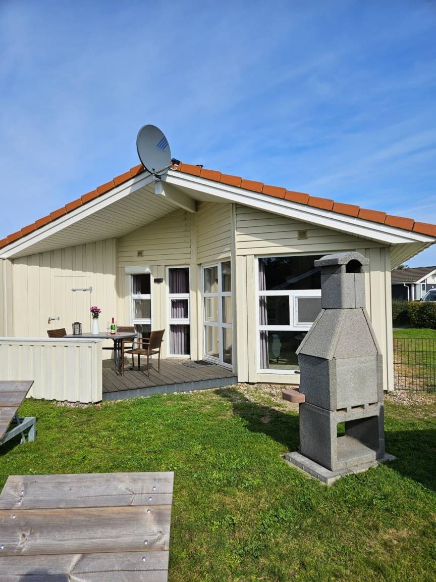 60 m² Ferienhaus ∙ 2 Schlafzimmer ∙ 5 Gäste – Bild 2