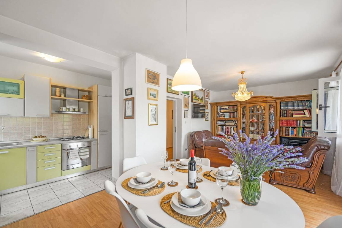 90 M² Ferienwohnung ∙ 2 Schlafzimmer ∙ 4 Gäste - Rakalj