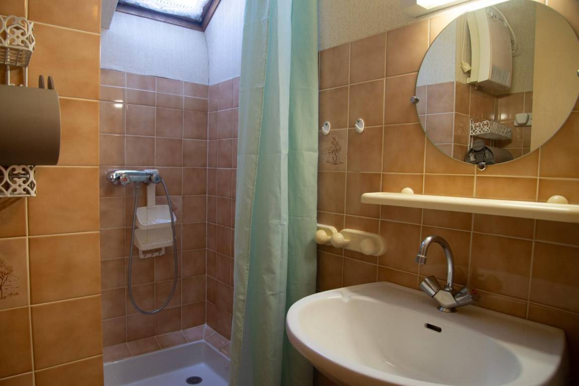 50 m² Gîte ∙ 2 Schlafzimmer ∙ 4 Gäste – Bild 18