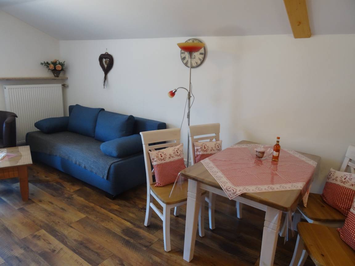 70 M² Ferienwohnung ∙ 2 Schlafzimmer ∙ 4 Gäste - Inzell
