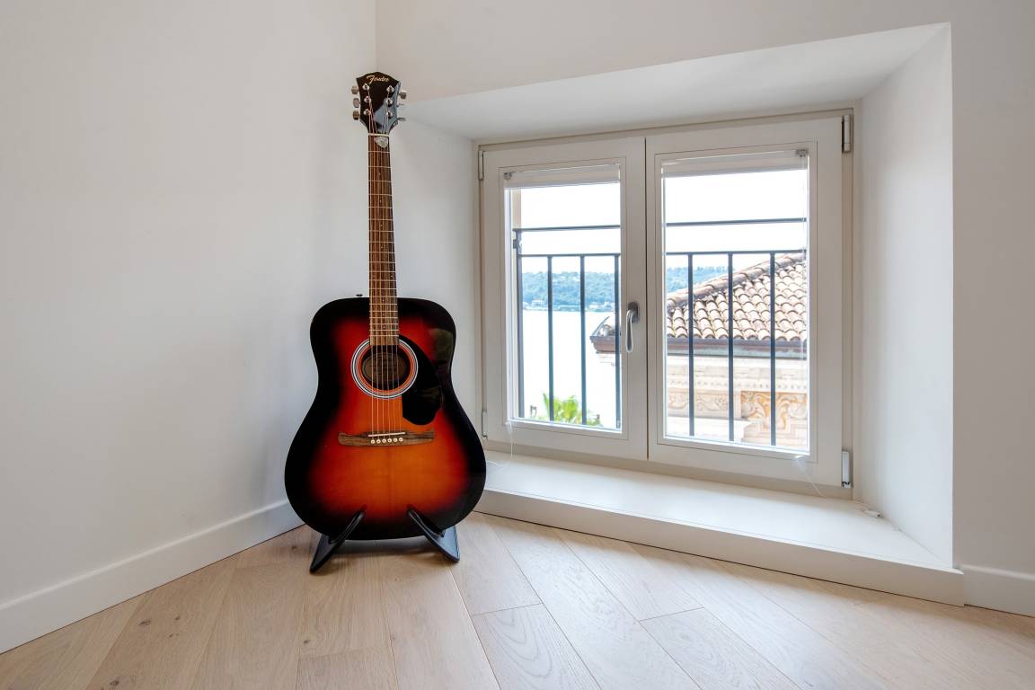 110 M² Appartamento Vacanza ∙ 3 Camere Da Letto ∙ 8 Ospiti - Salò