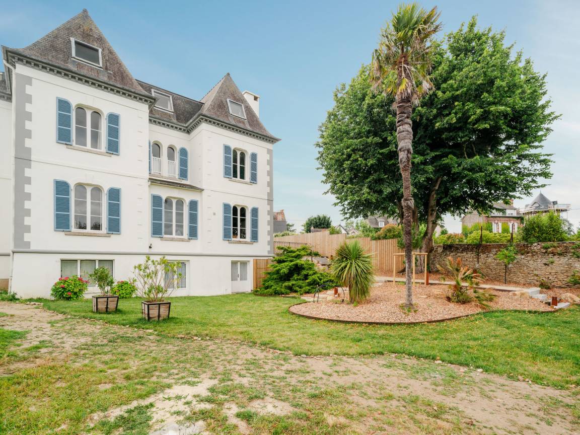 480 M² Ferienhaus ∙ 10 Schlafzimmer ∙ 14 Gäste - Saint-Lunaire