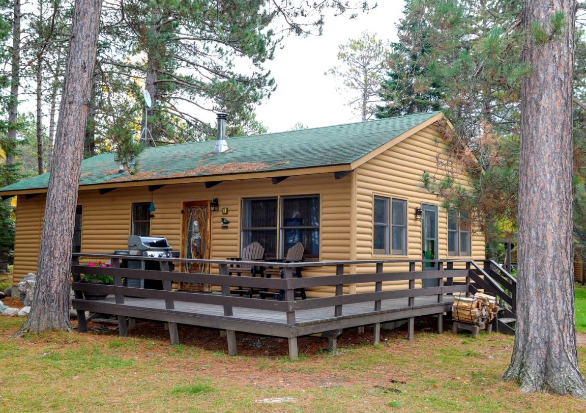 House ∙ 3 Bedrooms ∙ 7 Guests - Bear Head Lake State Park, Ely