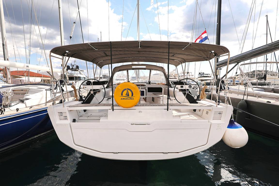 15 M² Huisboot ∙ 4 Slaapkamers ∙ 8 Gasten - Kroatië