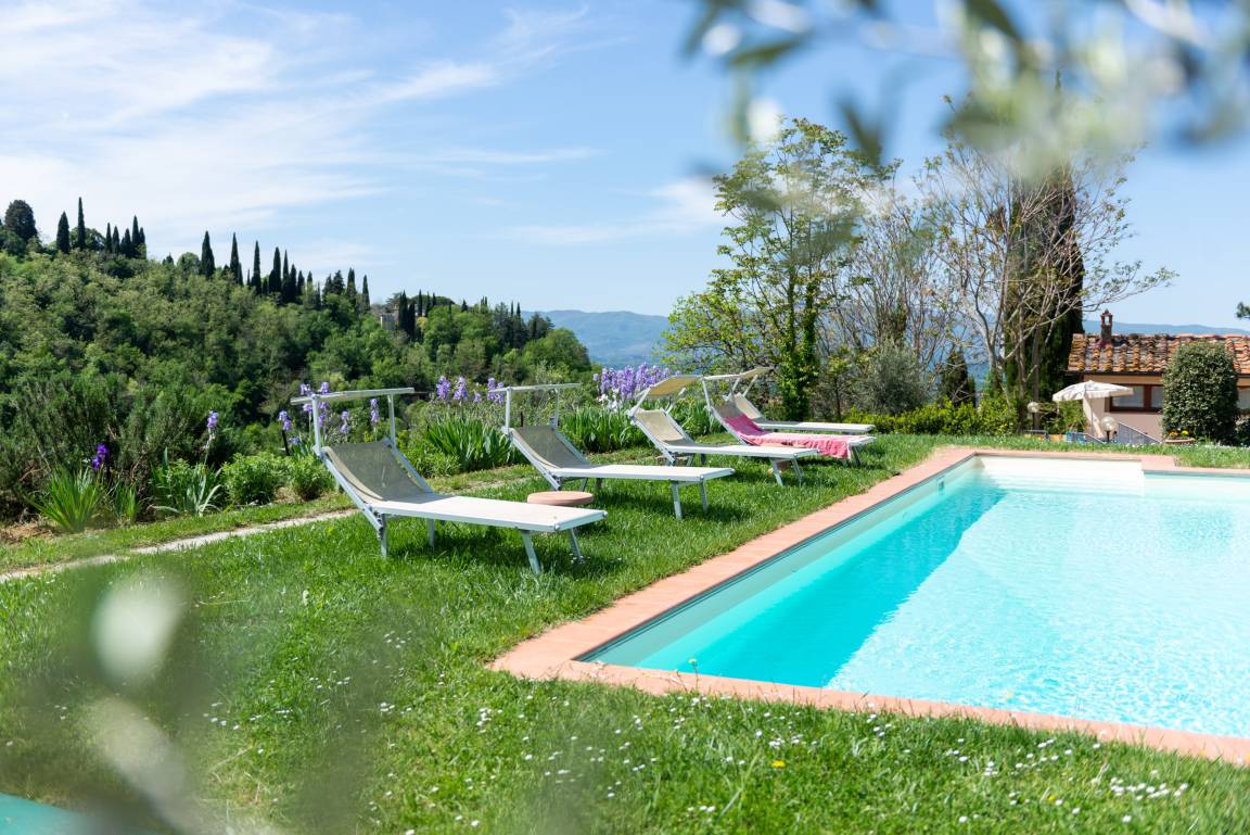Casale a Castelfranco Di Sopra con piscina condivisa