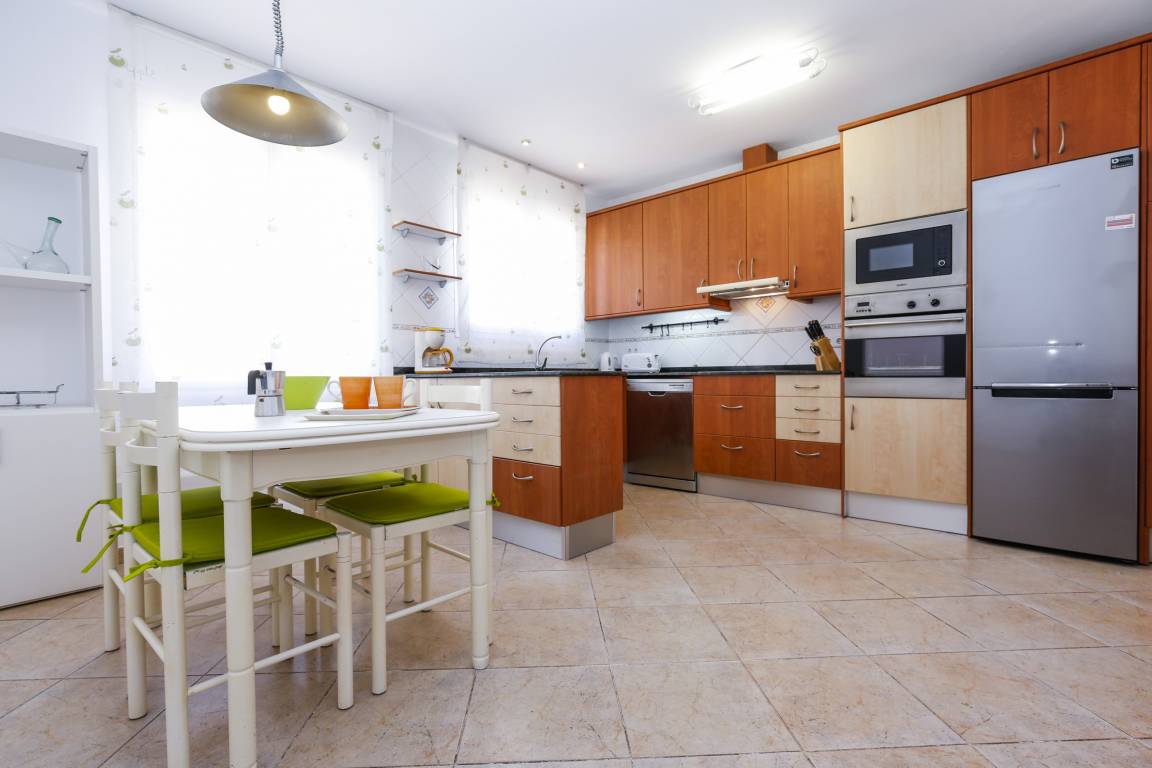 105 M² Apartamento ∙ 3 Habitaciones ∙ 8 Huéspedes - Salou