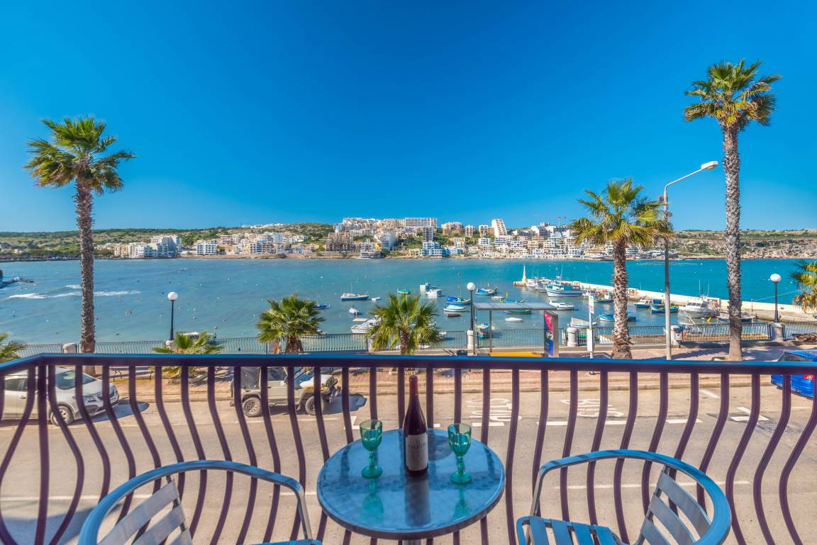 70 M² Apartment ∙ 3 Bedrooms ∙ 6 Guests - Malta