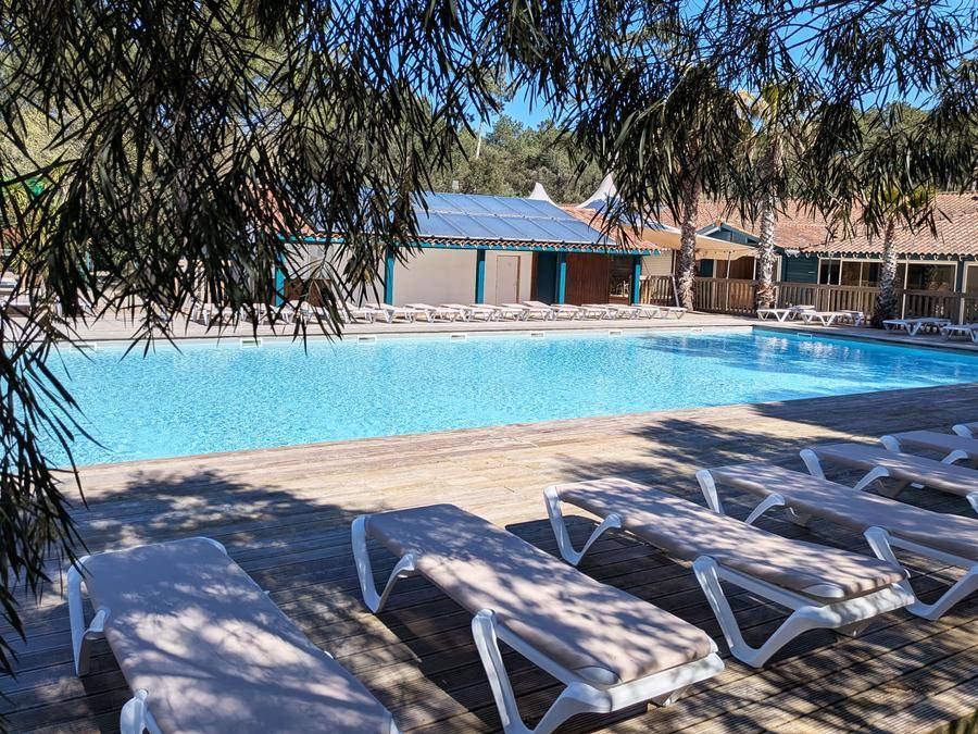32 M² Chalet ∙ 2 Slaapkamers ∙ 5 Gasten - Tarnos