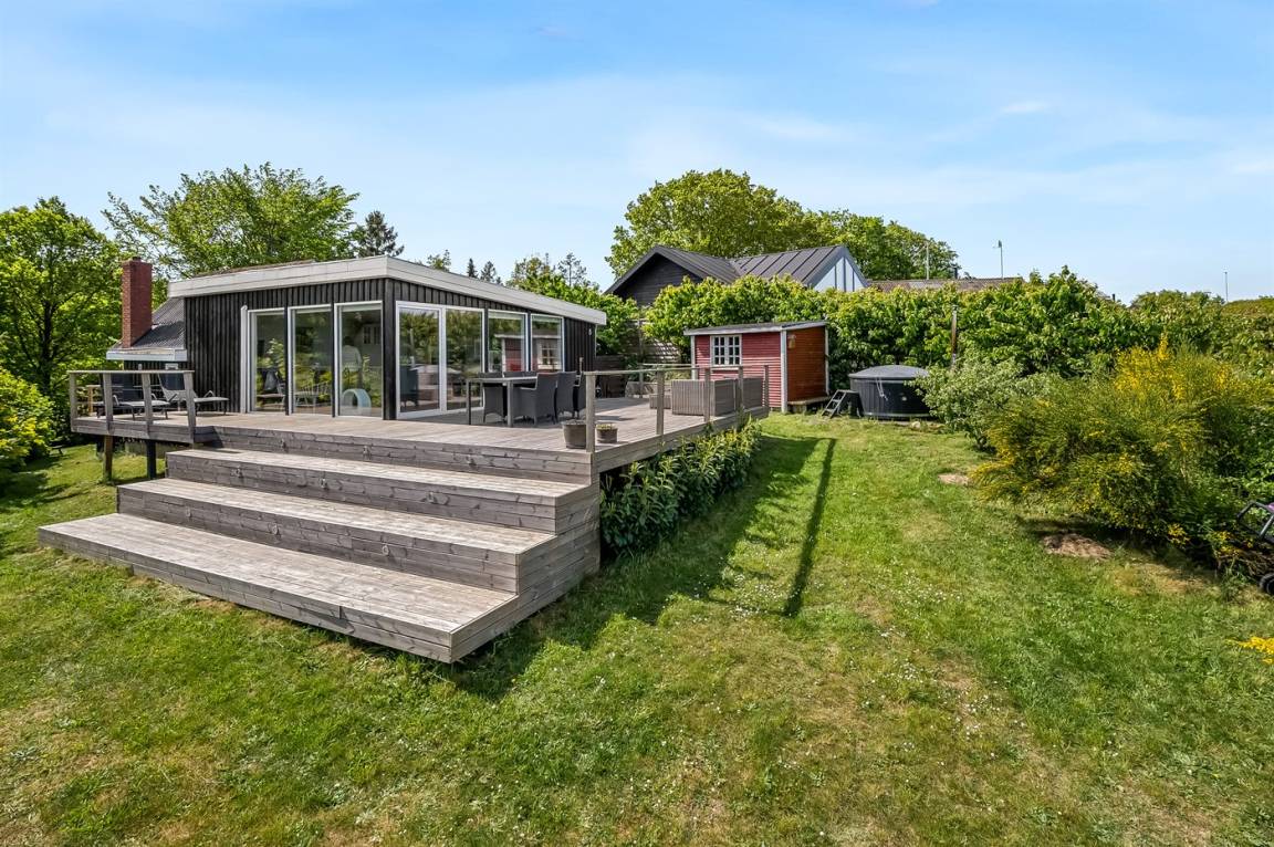 102 m&sup2; Ferienhaus 2 Schlafzimmer 7 G&auml;ste