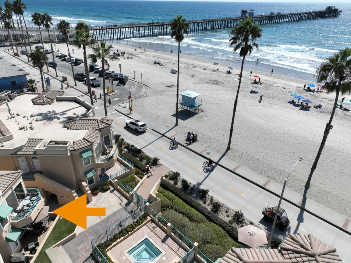 Condo ∙ 2 Bedrooms ∙ 6 Guests - Oceanside, CA