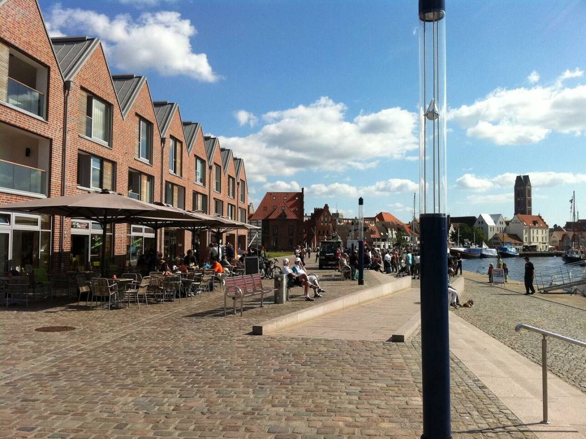 55 M² Ferienwohnung ∙ 1 Schlafzimmer ∙ 2 Gäste - Wismar