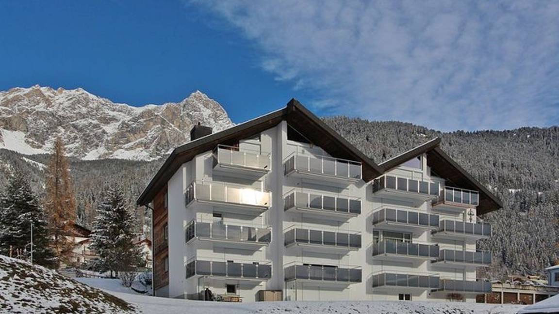 70 M² Appartement ∙ 2 Slaapkamers ∙ 4 Gasten - Savognin
