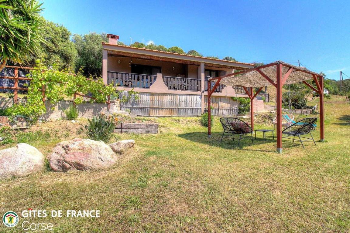 62 m&sup2; G&icirc;te 2 Schlafzimmer 4 G&auml;ste