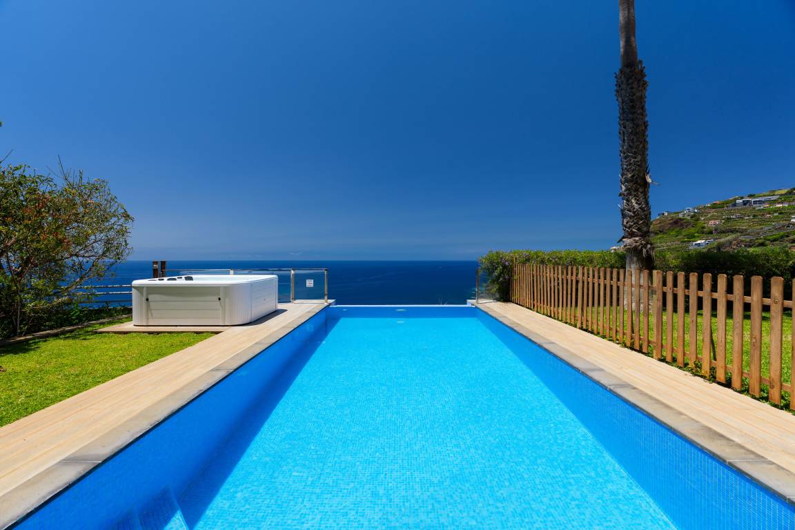 200 M² Casa ∙ 2 Habitaciones ∙ 4 Huéspedes - Madeira