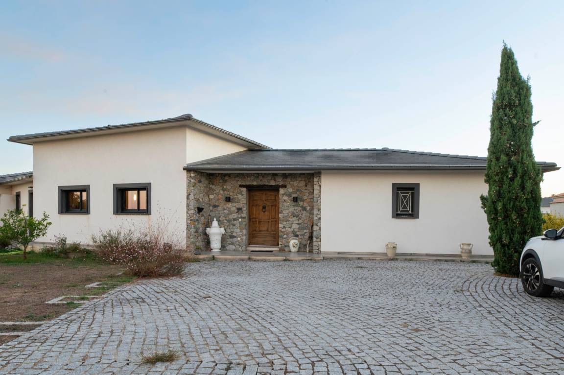 12 M² Chambre D'hôtes ∙ 1 Chambre ∙ 2 Personnes - Ghisonaccia