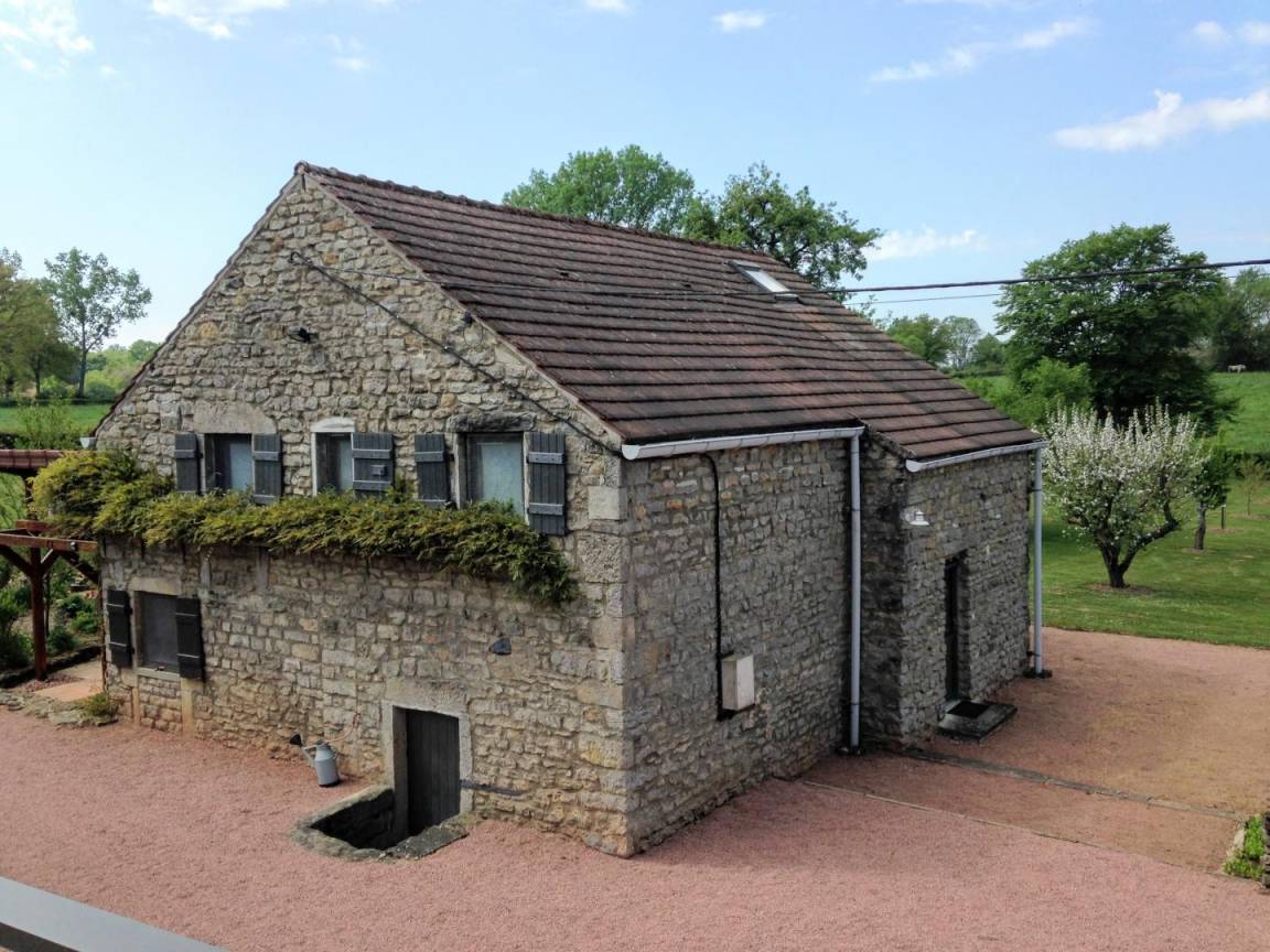 84 m&sup2; G&icirc;te 2 Schlafzimmer 4 G&auml;ste